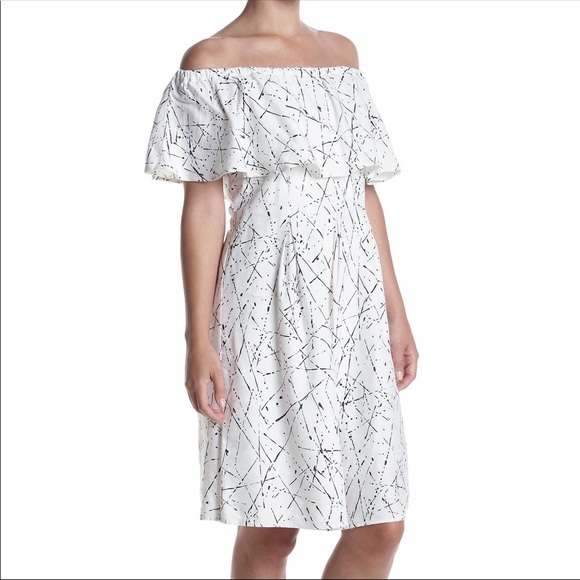 NWT Black & White Printed off the shoulder dress - Picture 3 of 5